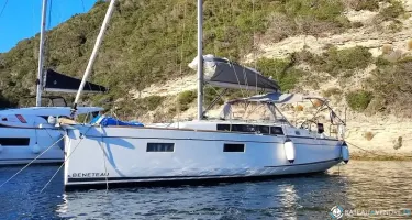 Beneteau Oceanis 38.1