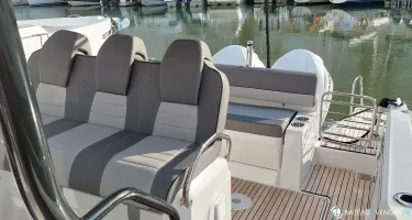 Jeanneau Cap Camarat 9.0 CC