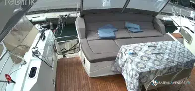 Prestige Yachts  550