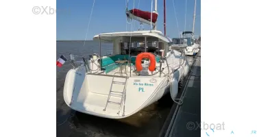Dufour Atoll 43