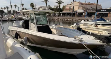 Boston Whaler  320 Outrage