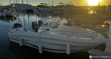Jeanneau Cap Camarat 5.5 CC Serie 2