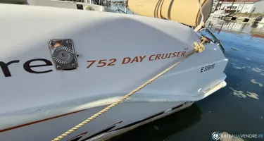 B2 Marine Cap Ferret 752 Day Cruiser