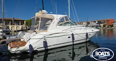 Cruisers Yachts  440 Express