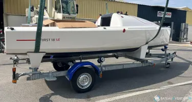 Beneteau First 18