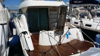 Prestige Yachts  42 Fly