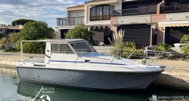 Beneteau Antares 800