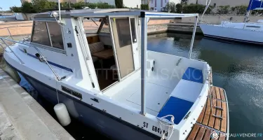 Beneteau Antares 800