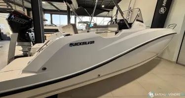 Quicksilver Activ 605 Open