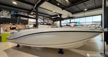 Quicksilver Activ 605 Open