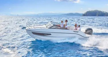 Quicksilver Activ 755 Cruiser