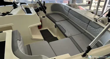 Bayliner Element M17