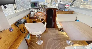 Beneteau Antares 860