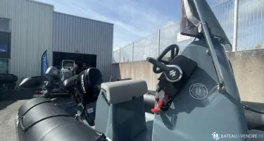 Bombard Explorer 550
