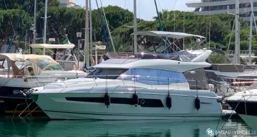 Prestige Yachts Prestige 460 Fly