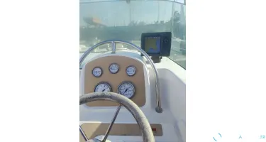 B2 Marine CAP FERRET 650 CC