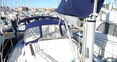 Beneteau Oceanis 323 Clipper