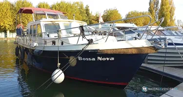 Vedette Hollandaise AQUANAUT 1250 AK Catégorie B mer