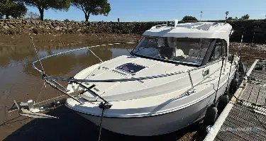 Beneteau Antares 8 OB