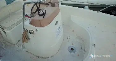 Sessa Marine Key Largo 17