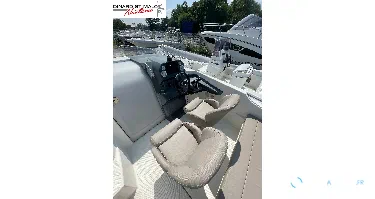 Quicksilver Activ 555 Cabin