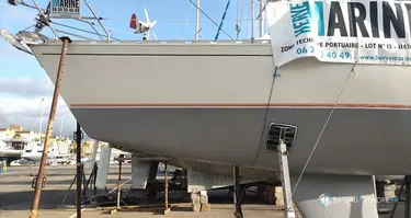 Beneteau First 305
