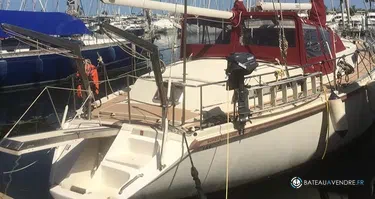 Amel Super Maramu 2000