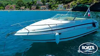 Chris Craft  245 Cuddy Cabin