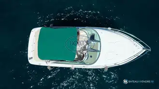 Chris Craft  245 Cuddy Cabin