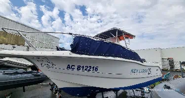 Sessa Marine Key Largo 25