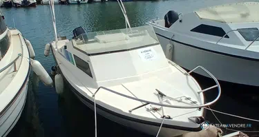 B2 Marine  500 Cabine