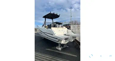 Quicksilver Activ 705 open