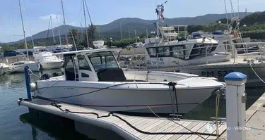 Boston Whaler  370 Outrage