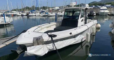 Boston Whaler  370 Outrage