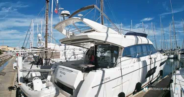 Jeanneau Prestige 560
