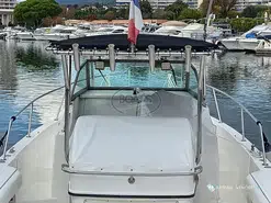 Boston Whaler  28 Outrage