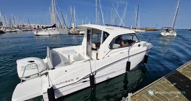 Beneteau Antares 8 OB V2