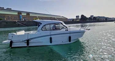 Beneteau Antares 8 OB V2