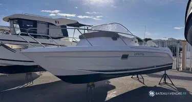 B2 Marine Cap Ferret 652 Cabin Cruiser