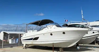 Beneteau Flyer 850 Sun Deck