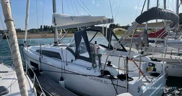 Beneteau Oceanis 30.1