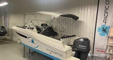 Pacific Craft  700 SC