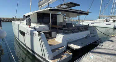 Fountaine Pajot Astrea 42