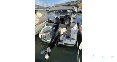 B2 Marine Cap Ferret 702