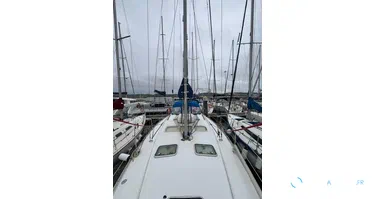 Beneteau Oceanis 373