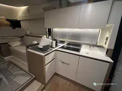 Prestige Yachts  460 Fly