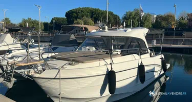 Beneteau Antares 7
