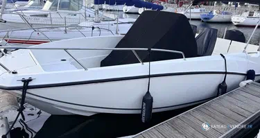 Quicksilver Activ 675 Open