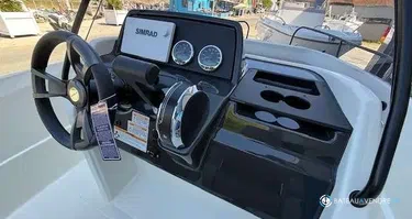 Quicksilver Activ 555 Open