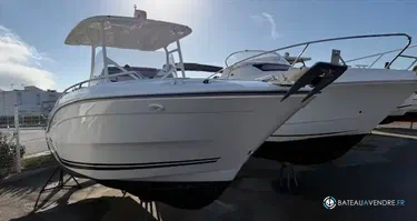 Jeanneau Cap Camarat 7.5 CC